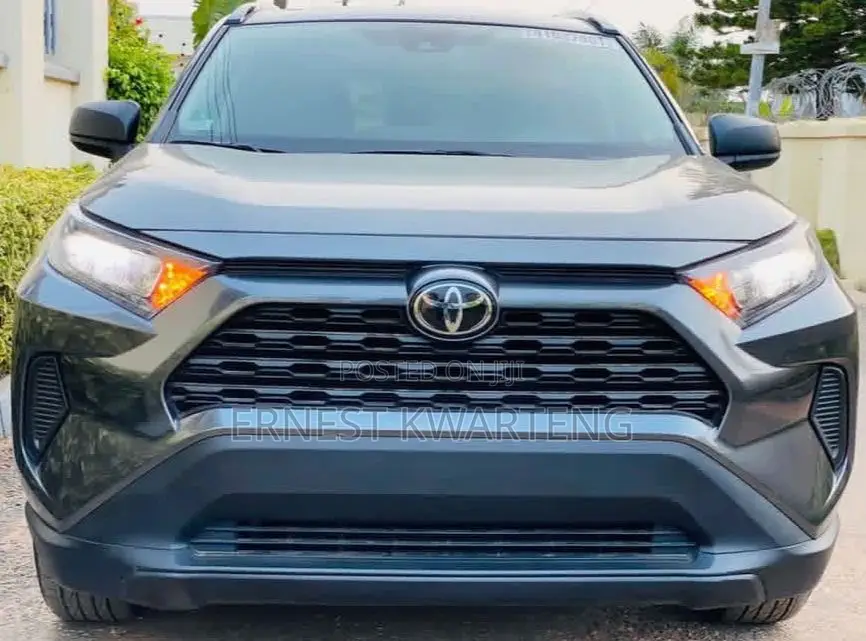 Toyota RAV4 Adventure AWD 2024 Gray