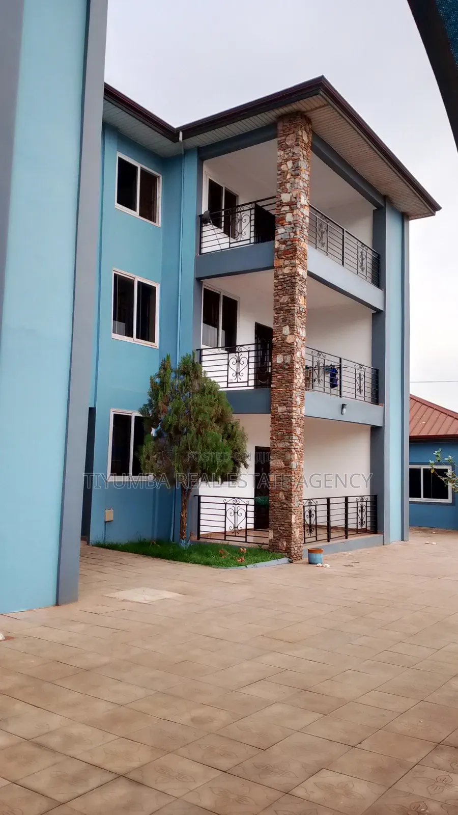 3bdrm Apartment in Tiyumba Real Estate, Papao for rent