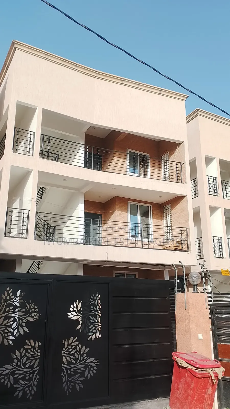 2bdrm Apartment in Tiyumba Real Estate, The Mall for rent