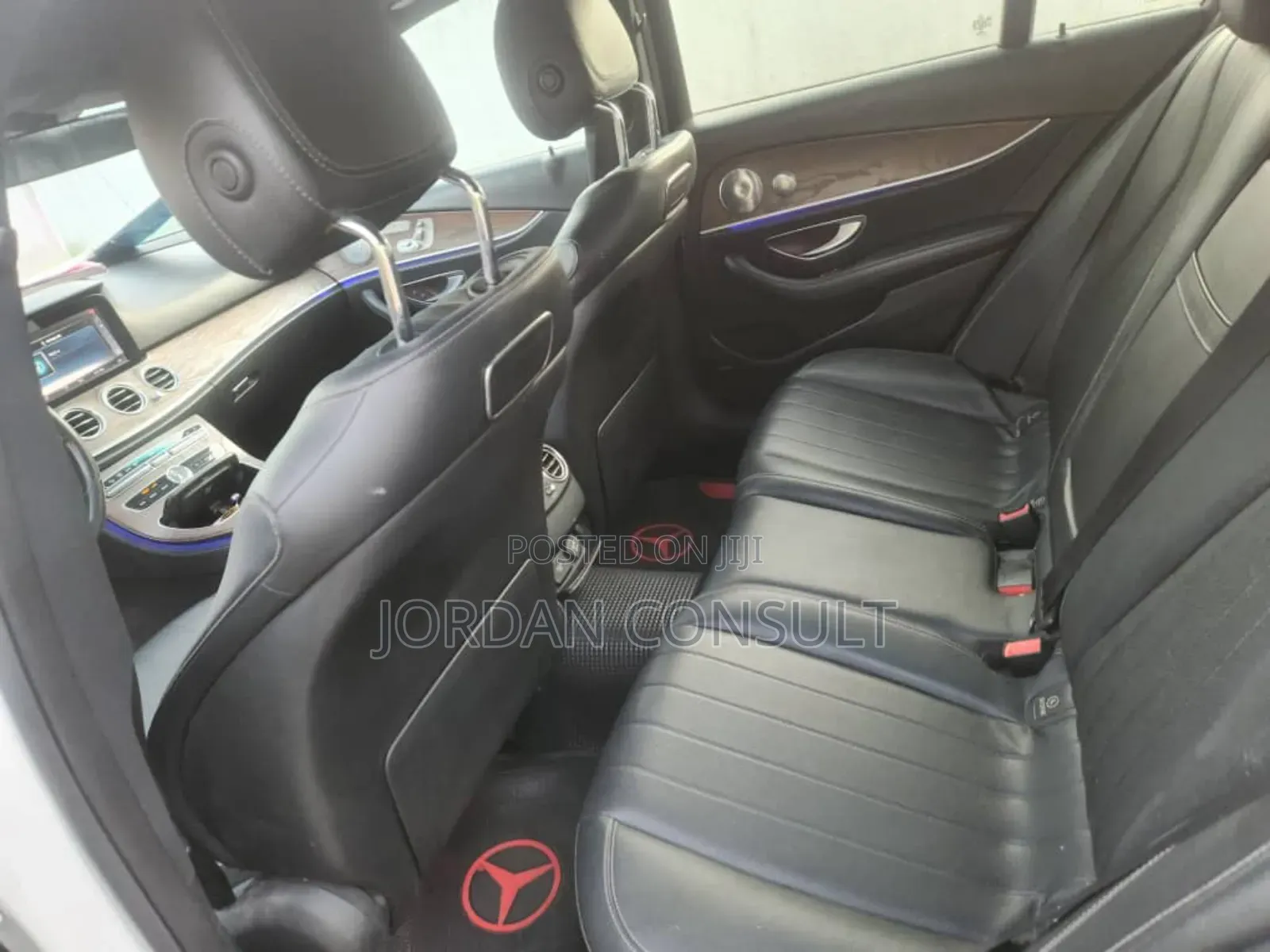 Mercedes-Benz E300 2018 White