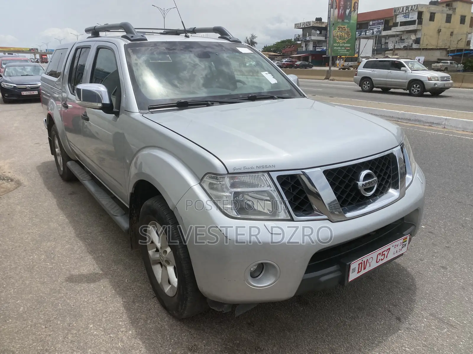 Nissan Navara 2017 Silver