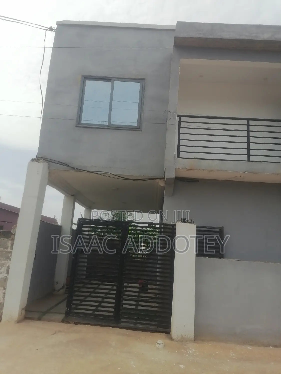 2bdrm Bungalow in Baatsona Total for rent