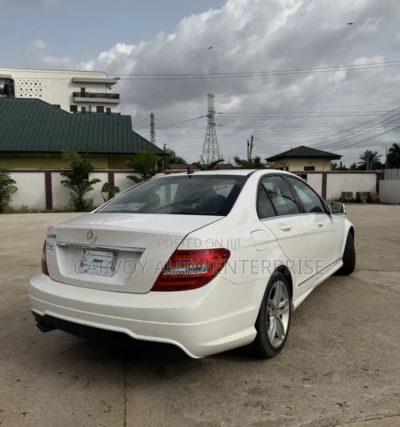 Mercedes-Benz C250 2014 White
