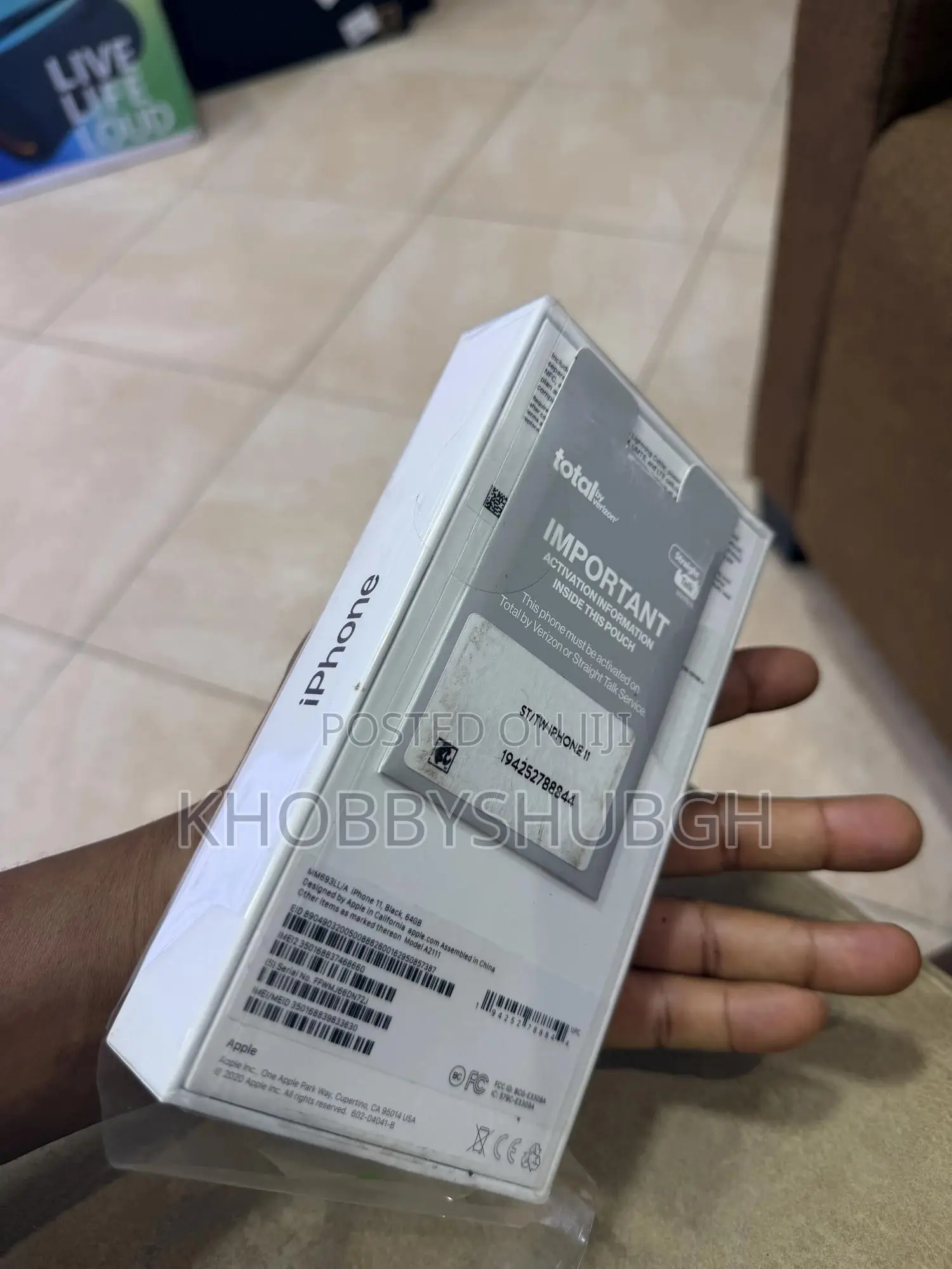 New Apple iPhone 11 64 GB Black