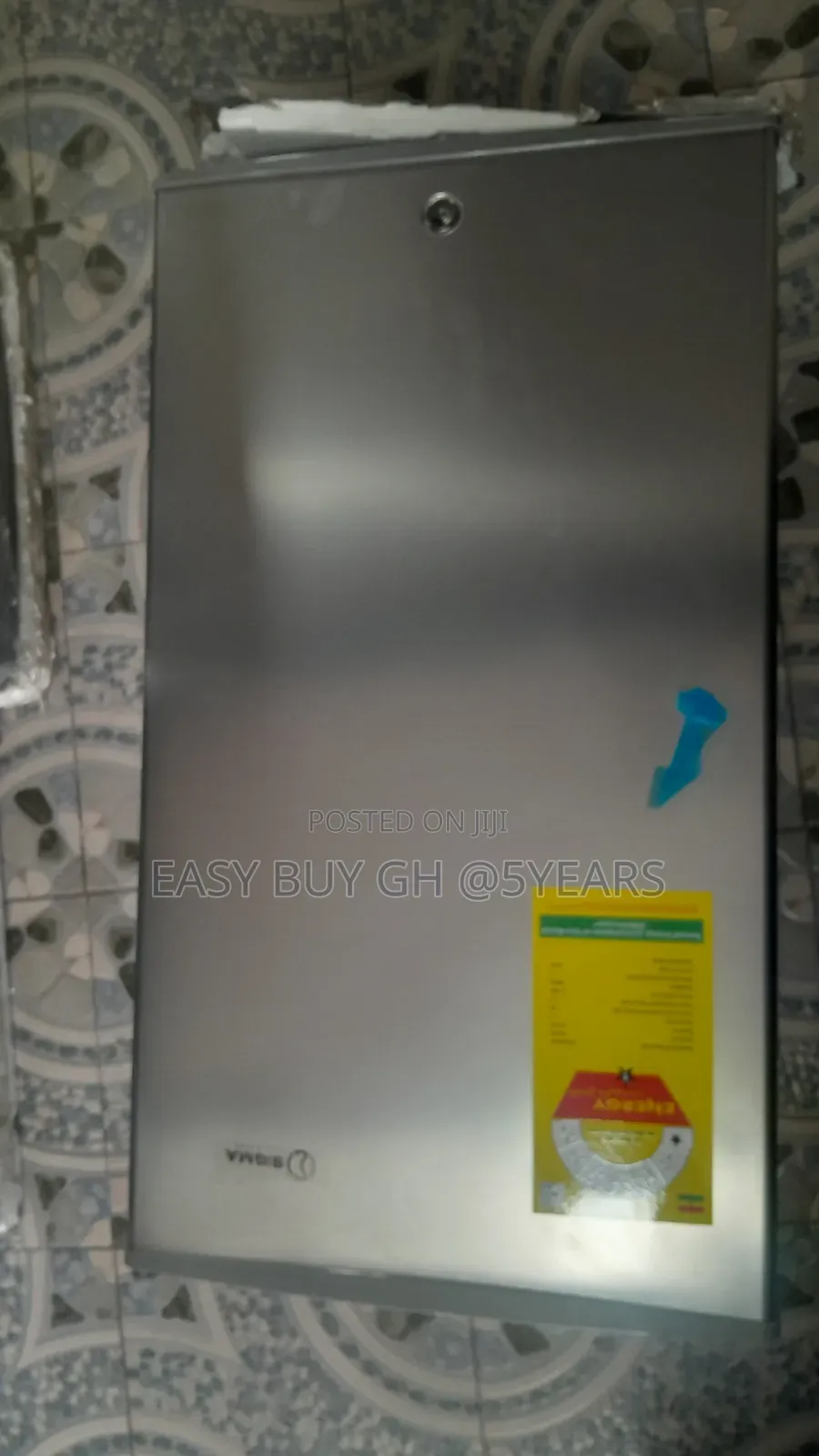 Sigma 93l Compact Fridge for Bedroom, Shop or Office