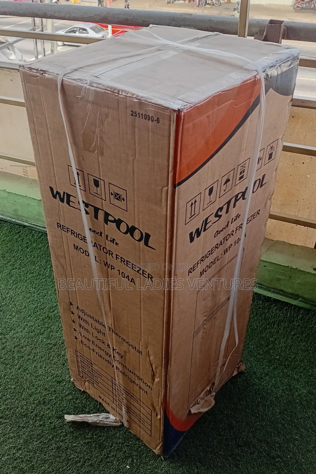 Westpool 80l Fridge – Stylish and Compact Cooling