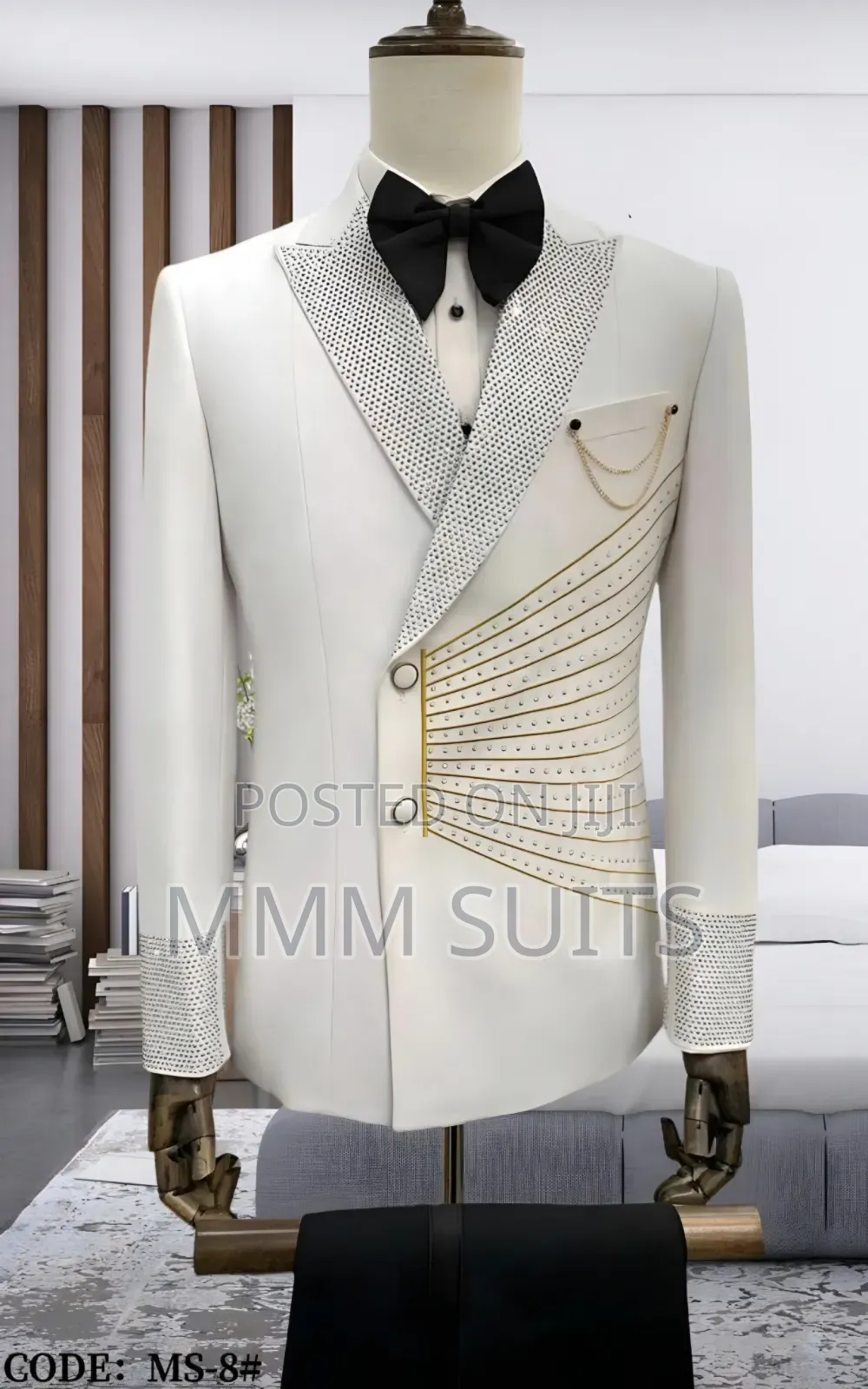 Eloquent 2-Piece Turkish Double-Breasted Men's Suit With Stones.