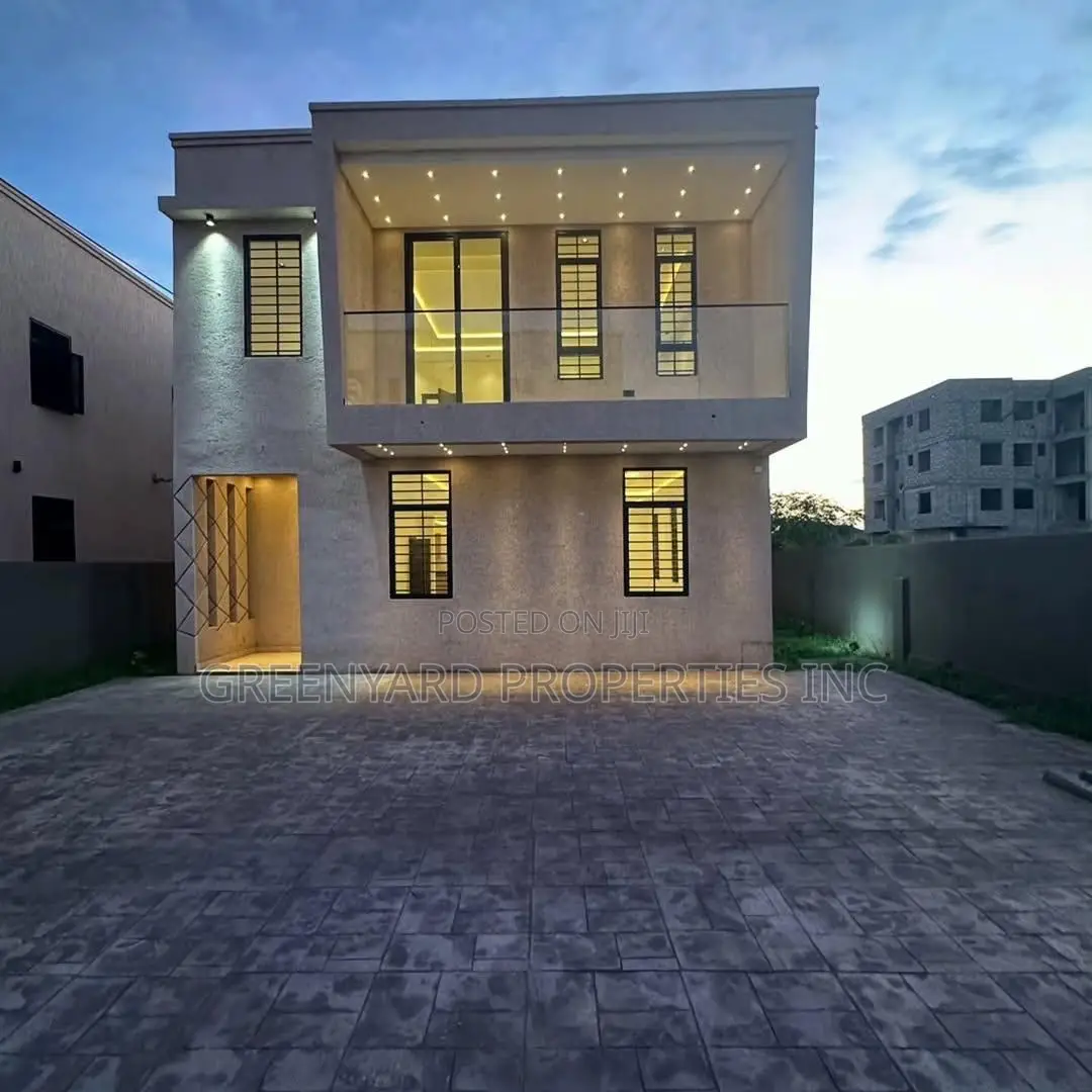 4bdrm House in Hills, East Legon for sale