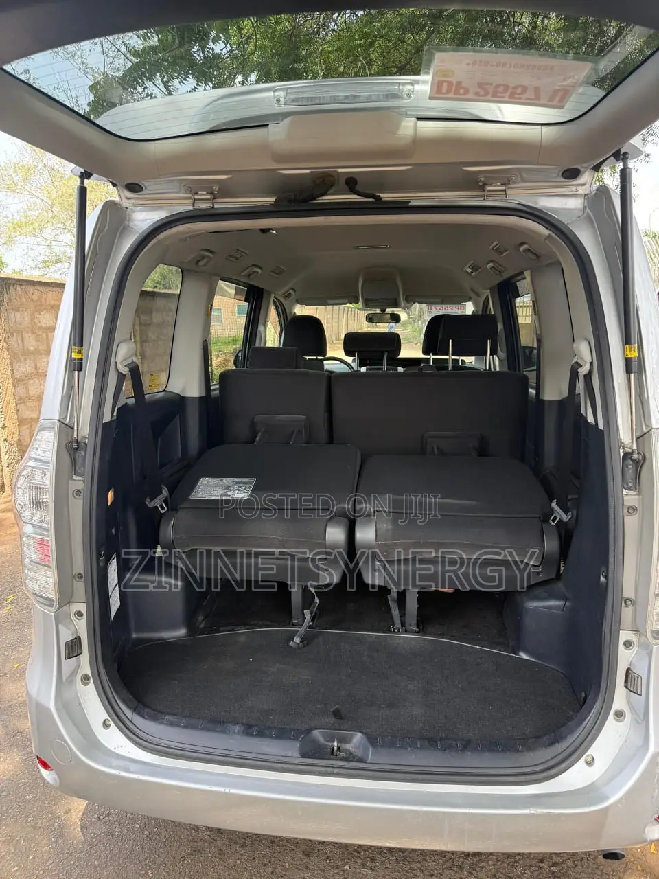 Toyota Voxy 2013 Gray