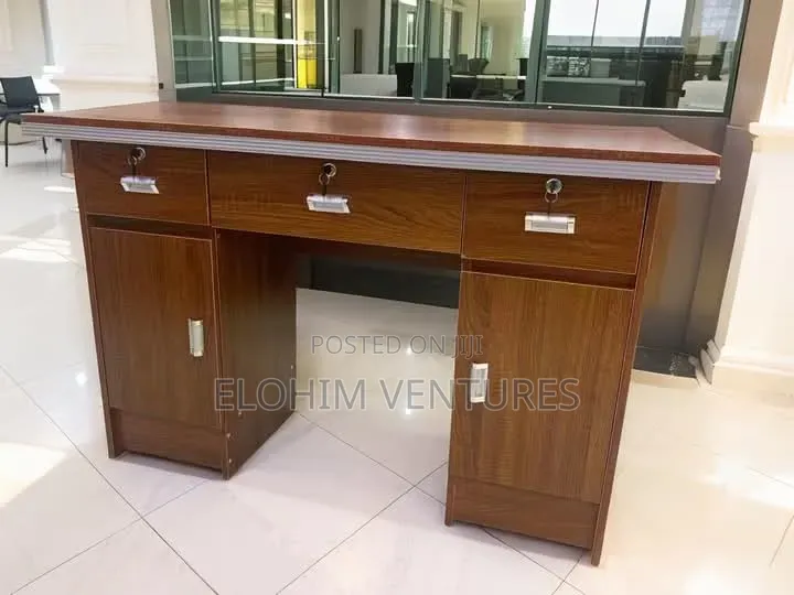 Office Mini 1.2m Table