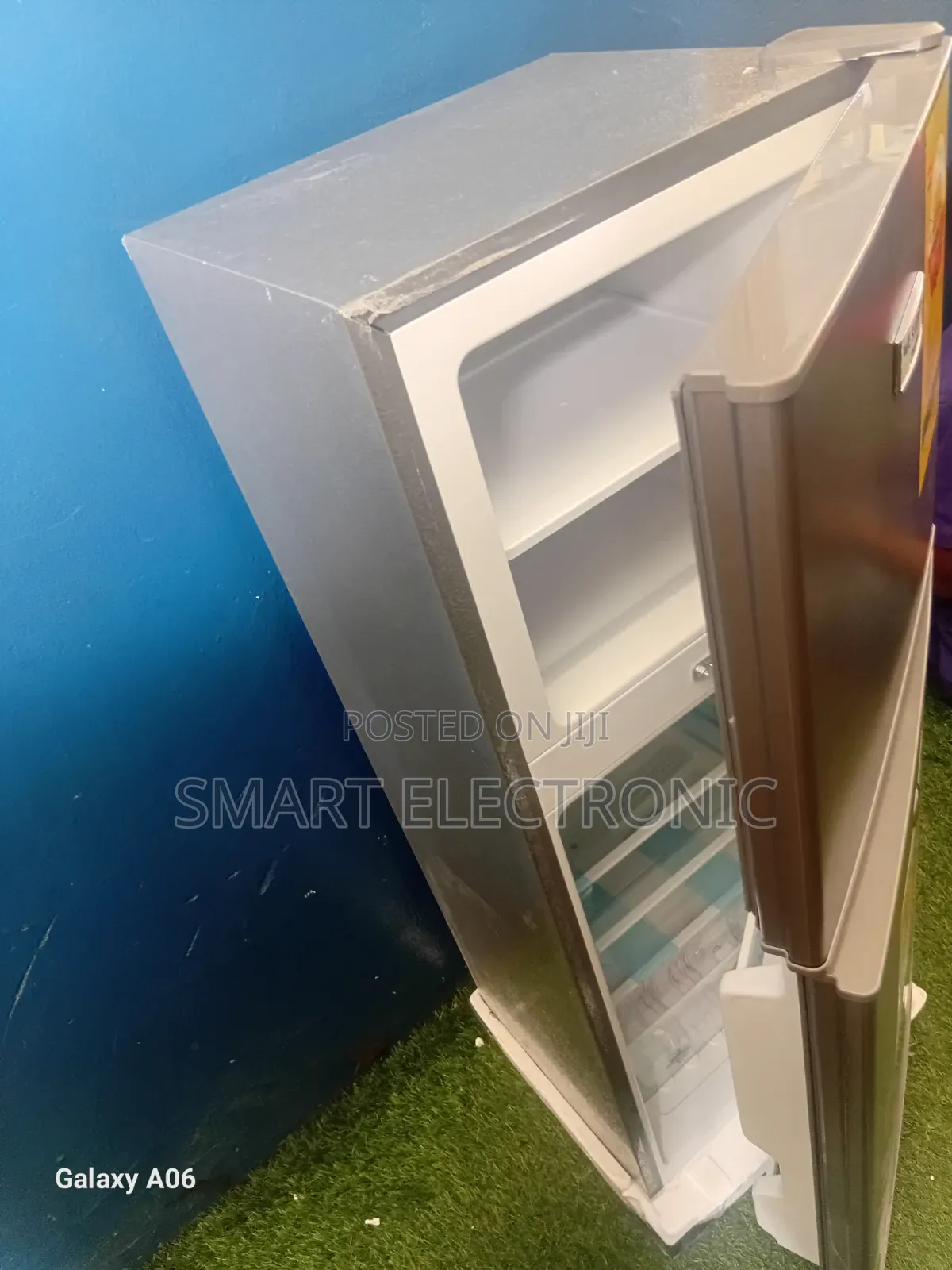 Westpool 80l Fridge – Keep It Fresh, Keep It Simple