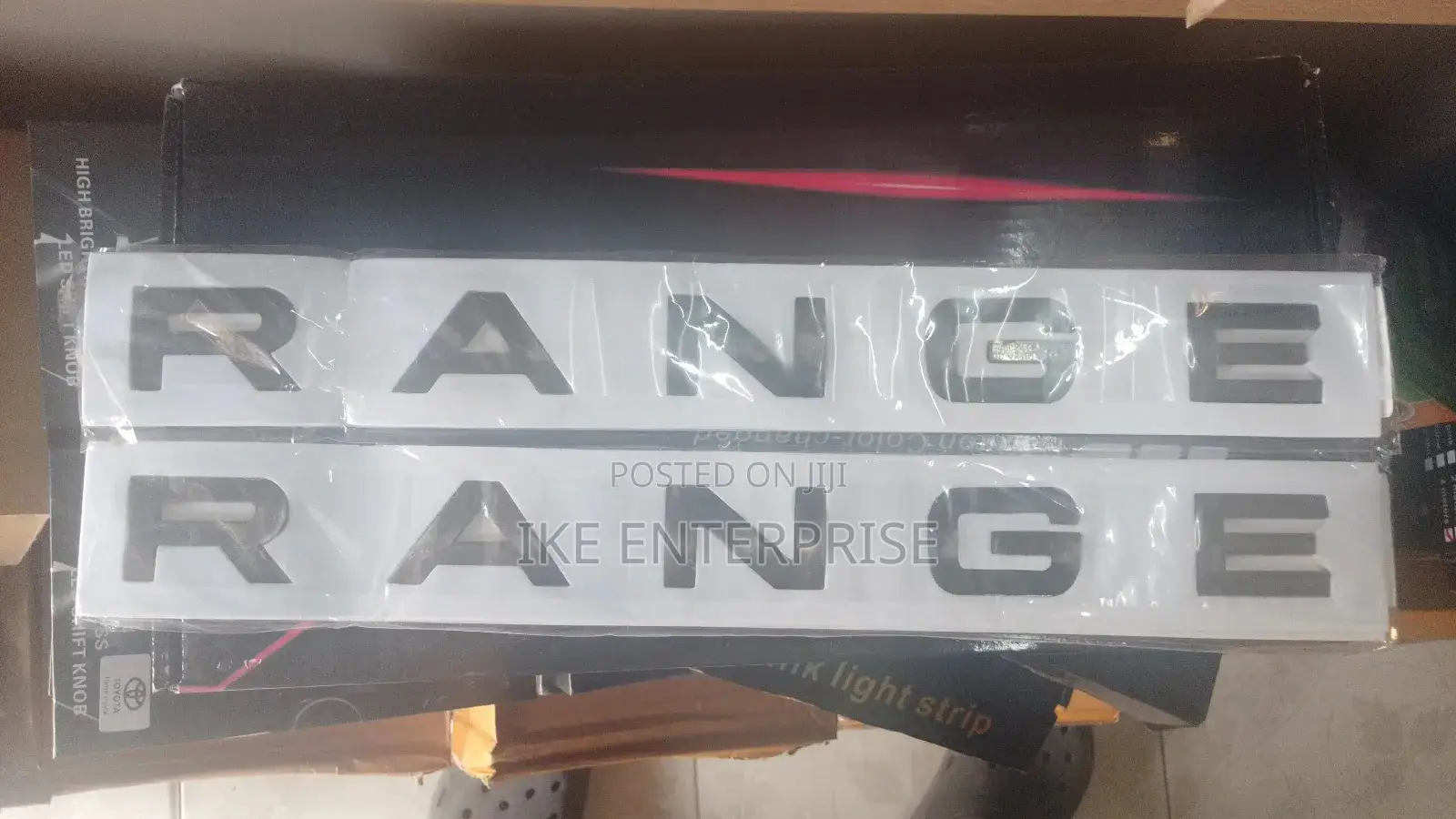 Range Rover Bonnet Writing/Emblem/Logo