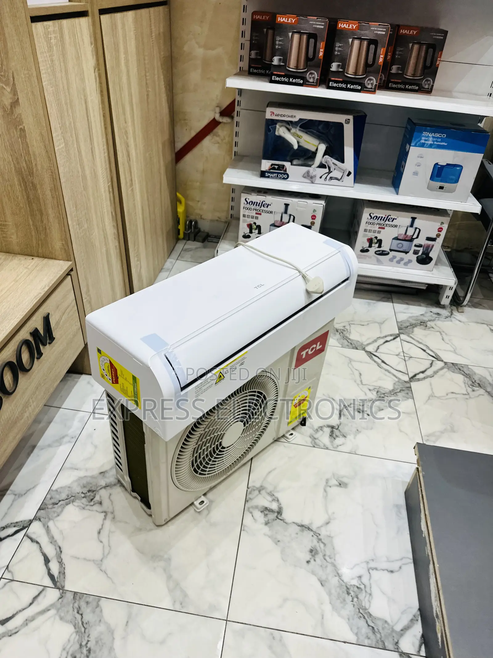 Ultra Modern Sleek White 1.5hp Split R410 Gas TCL
