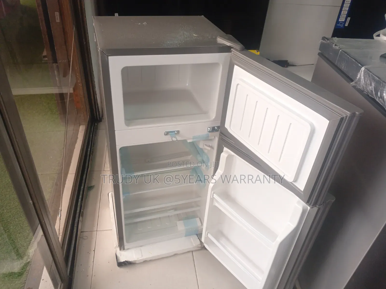 Westpool Nona Frost 60liters Mini Table Top Fridge