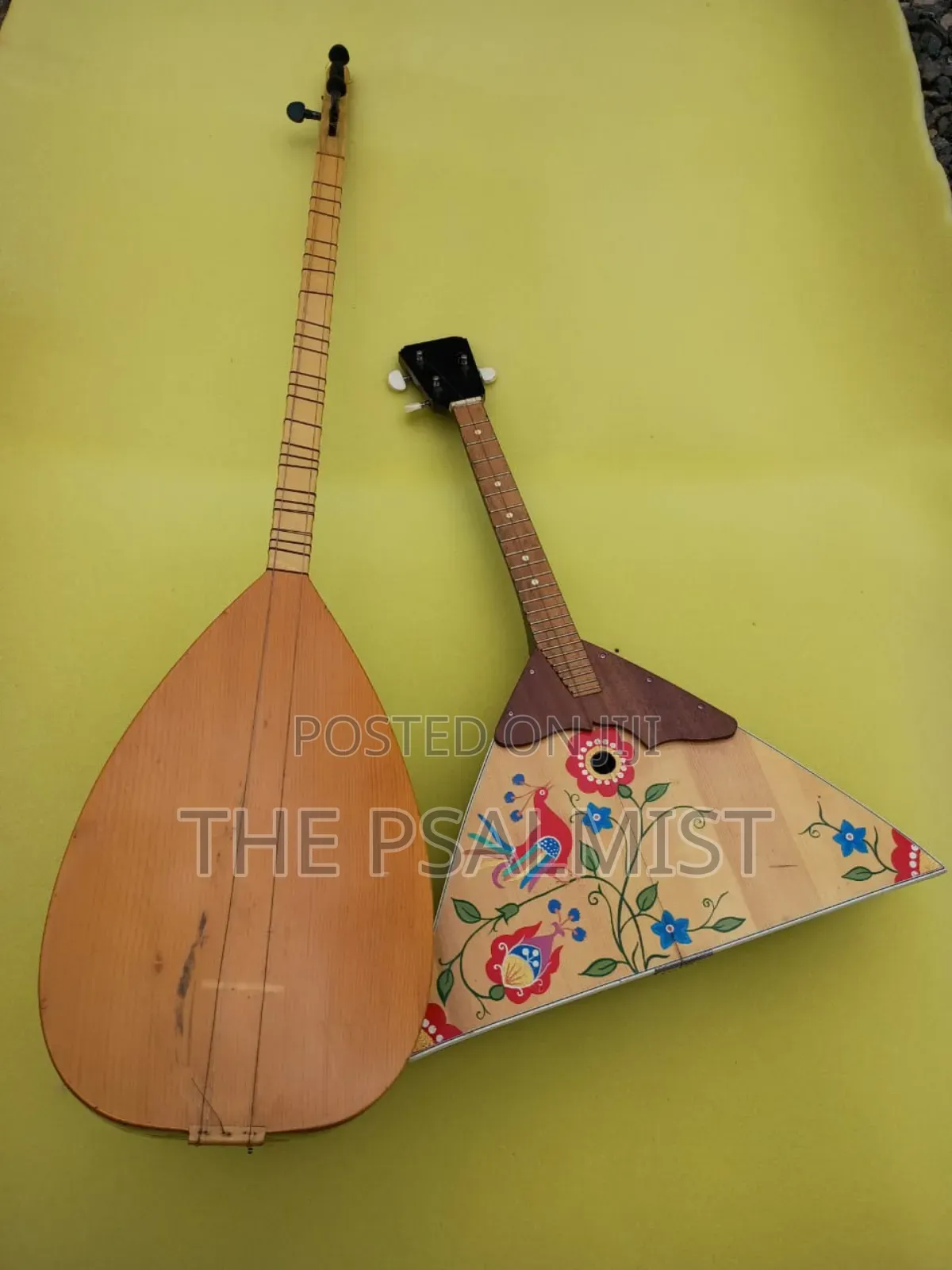 Ukraine Balalaika Turkish Long Neck Saz