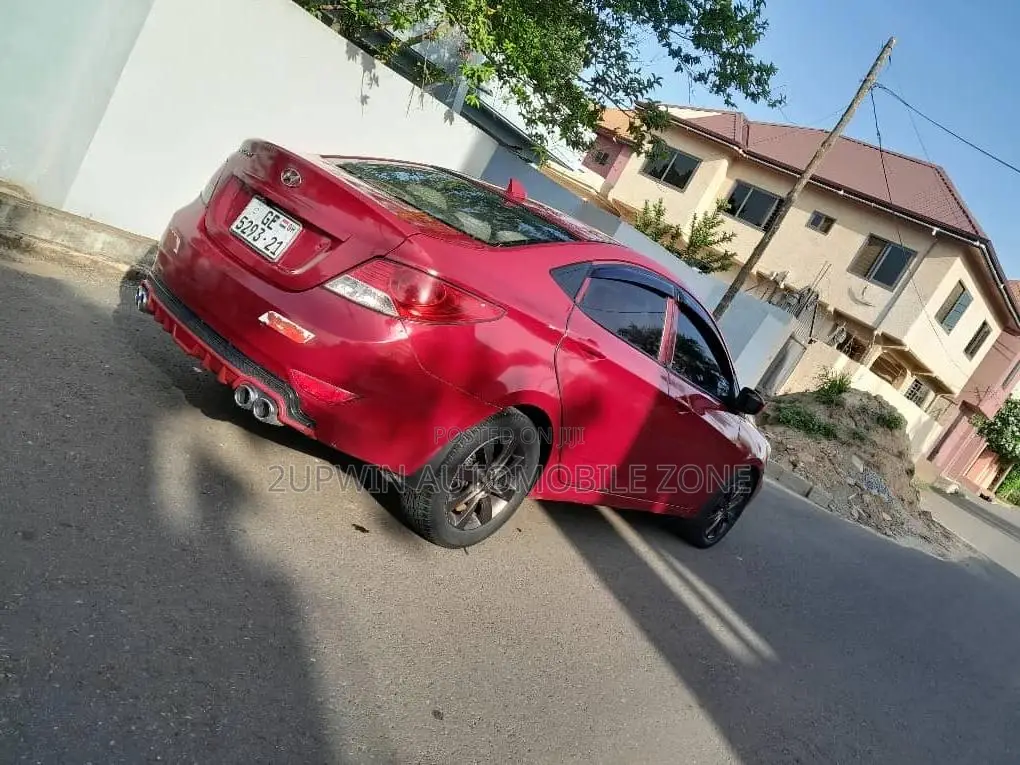 Hyundai Accent 2013 Red