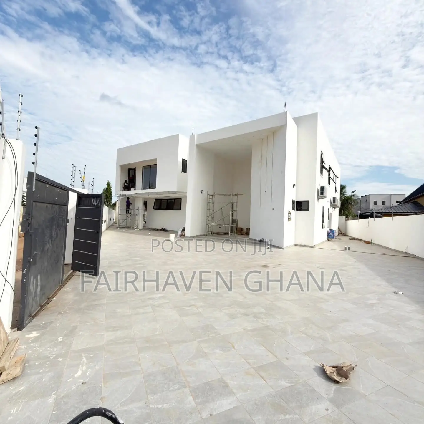 5bdrm House in Fairhaven Properties, Adjiriganor for sale