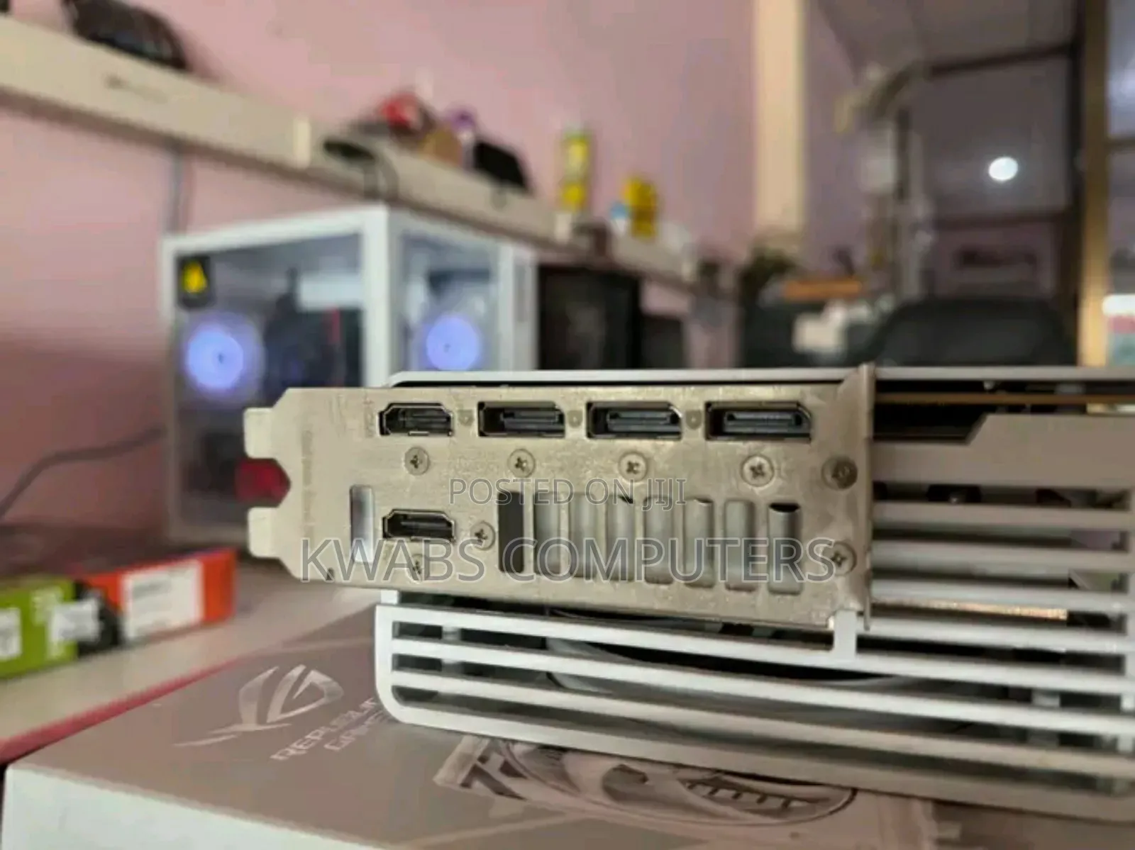 Asus RTX 4090 White
