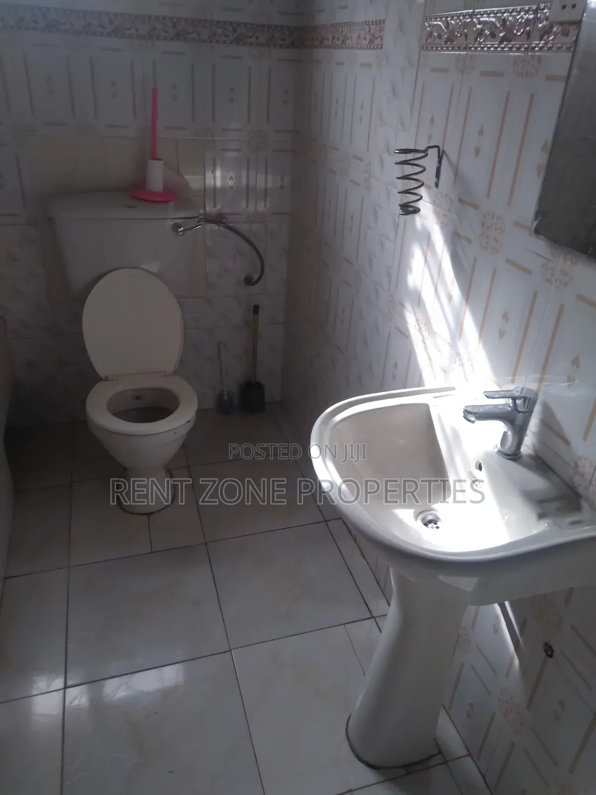 2bdrm Apartment in Ofankor for rent