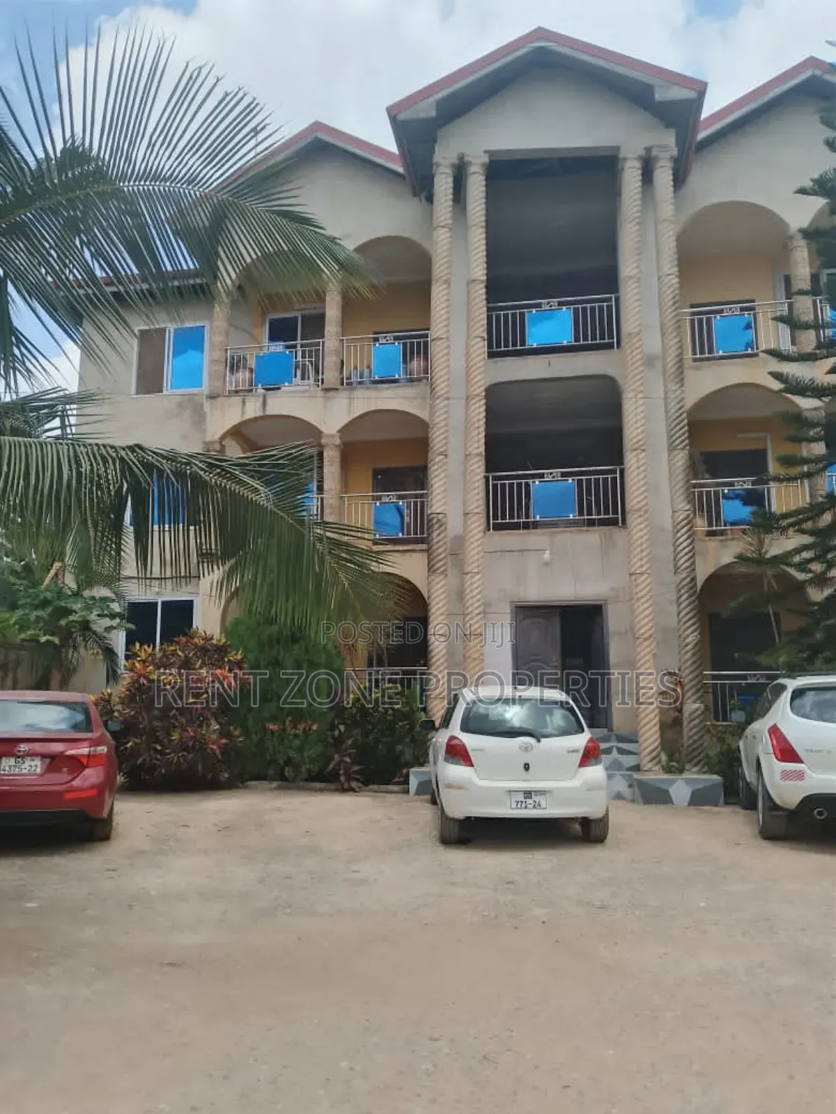 3bdrm Apartment in Pokuase for rent