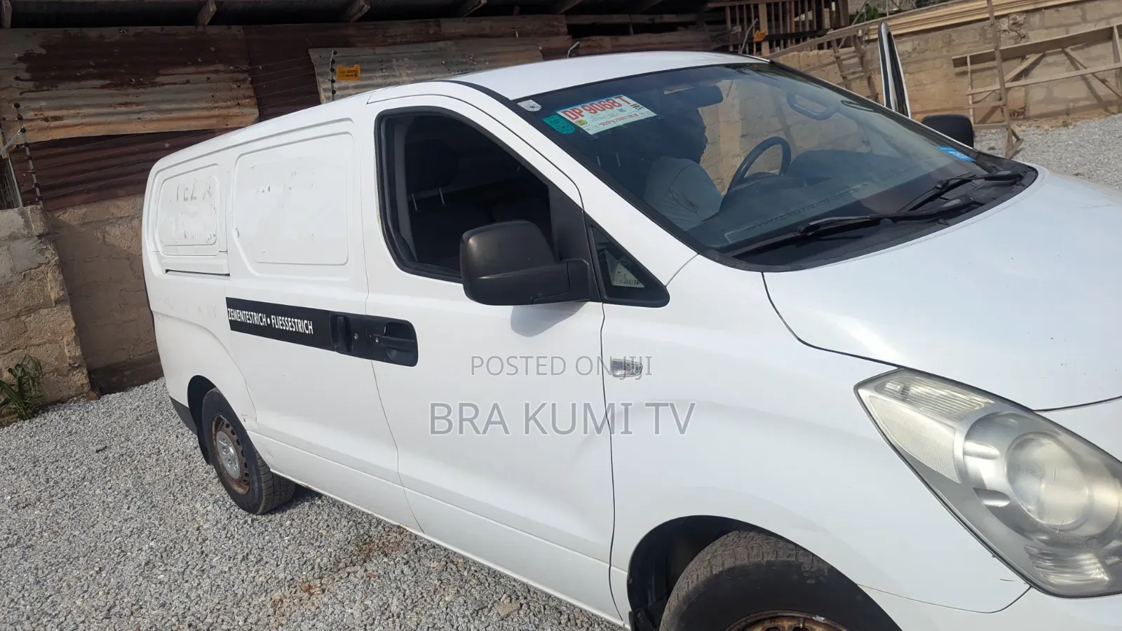 Hyundai H1 2008 White