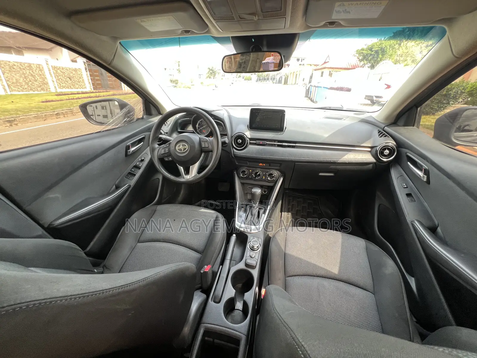 Toyota Yaris iA 1.5 FWD 2017 Black