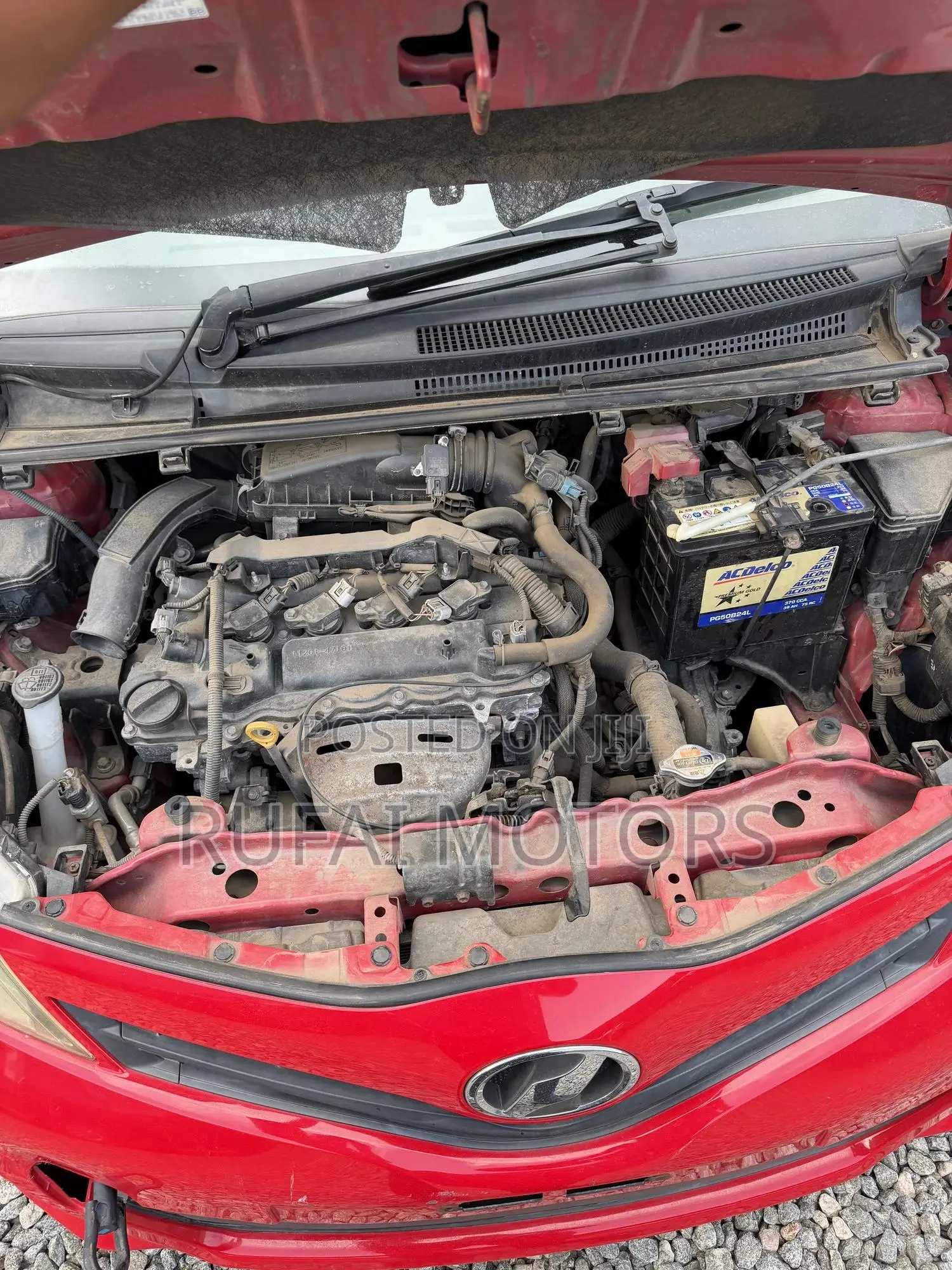 Toyota Vitz 1.3 AWD 5dr 2012 Red