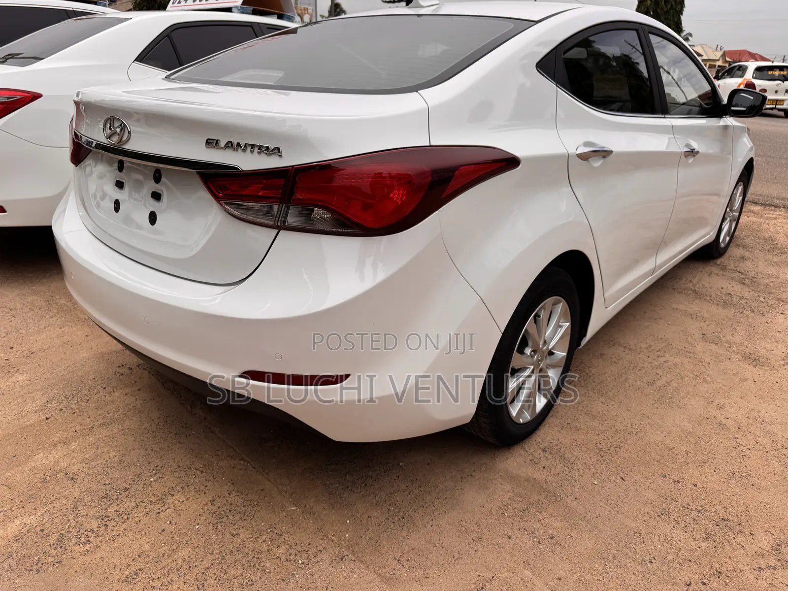 Hyundai Elantra 2016 White