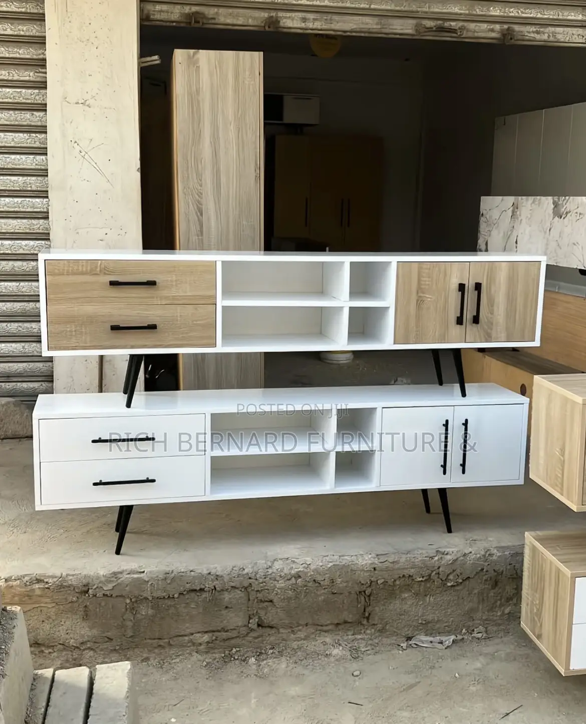 Modern 6 Feet Laminated Tv Stand