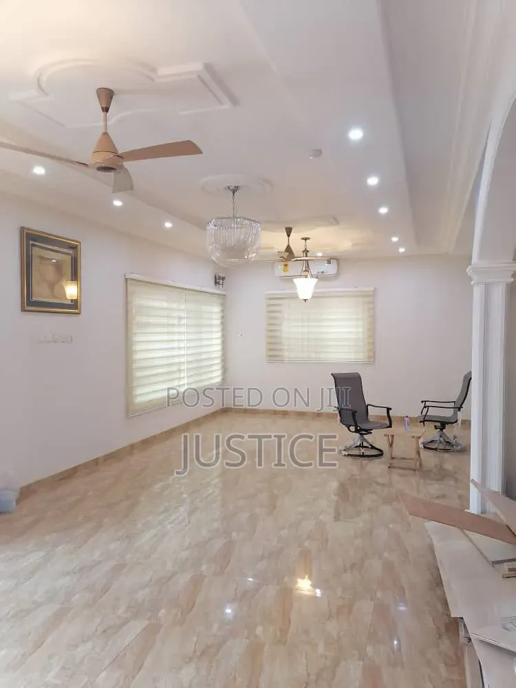 4bdrm House in Macedonia, Amasaman for sale