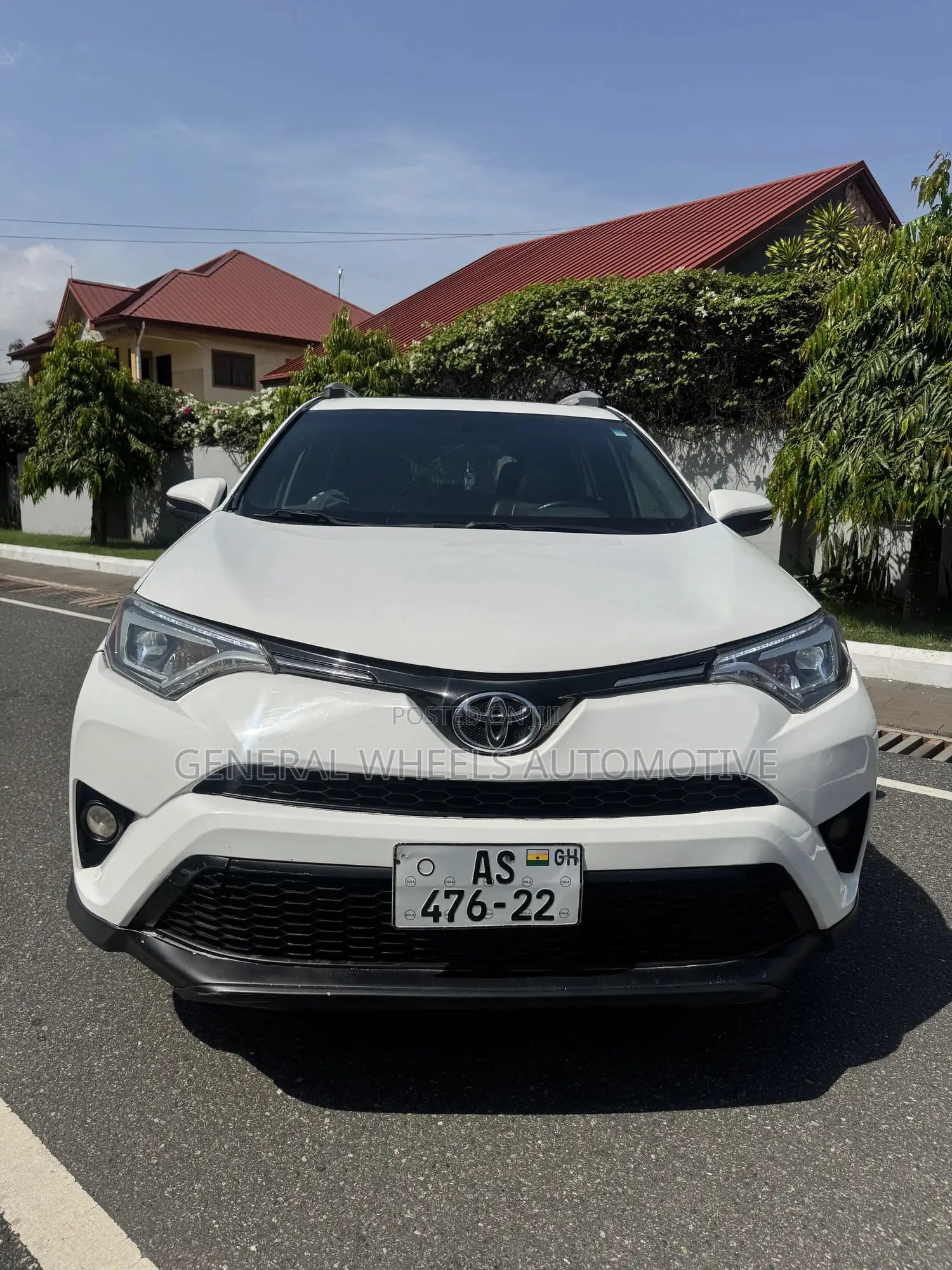 Toyota RAV4 SE AWD (2.5L 4cyl 6A) 2016 White