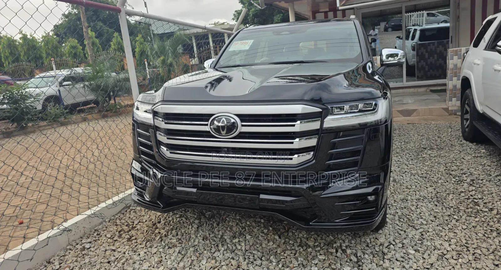 New Toyota Land Cruiser LC300 2025 Black