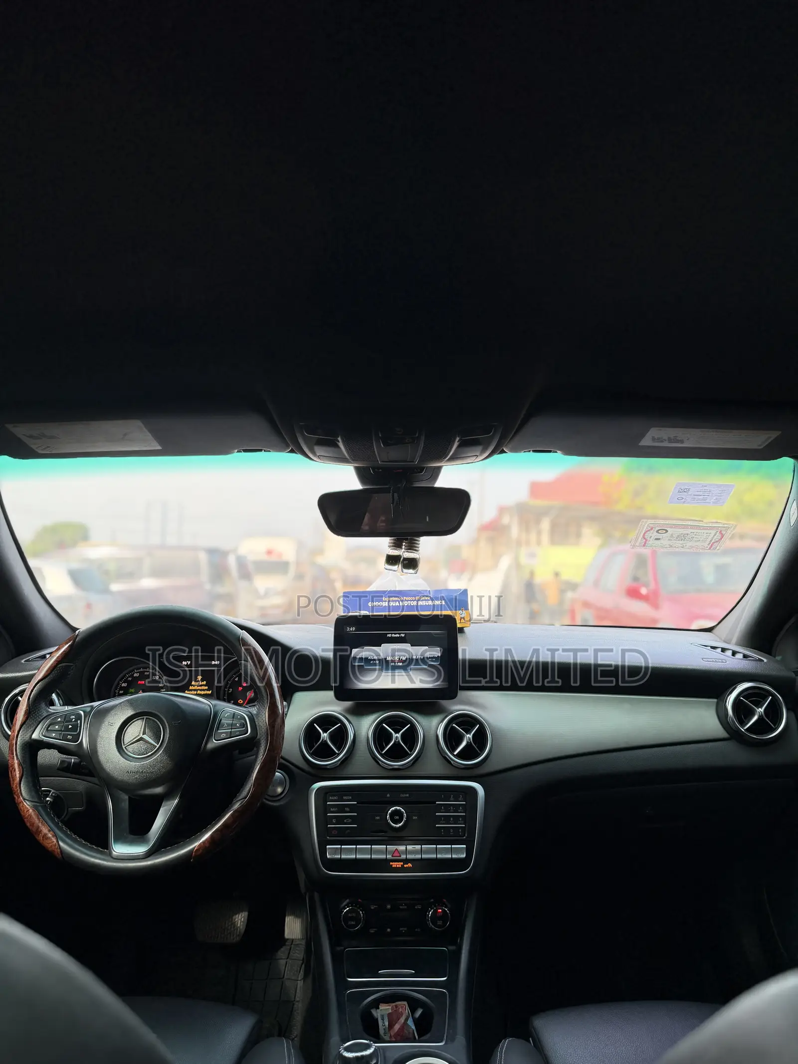 Mercedes-Benz GLA 250 2017 Black