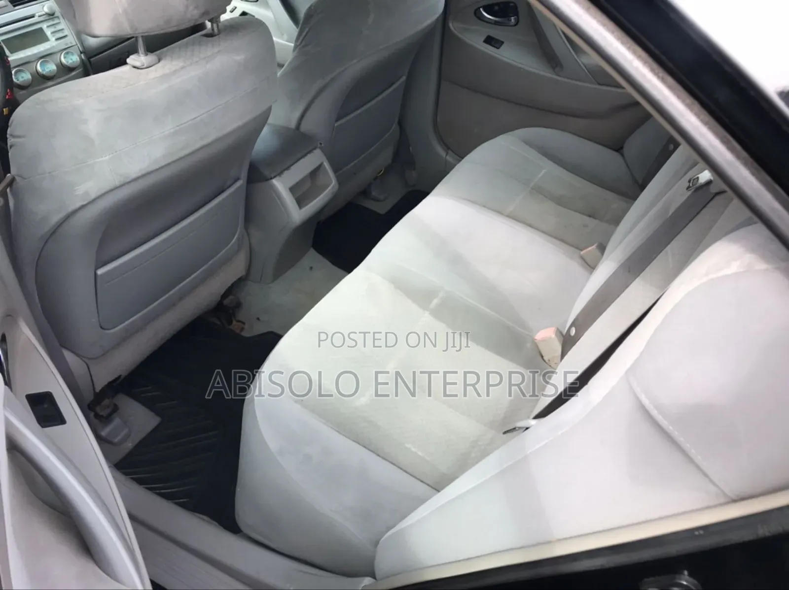 Toyota Camry Base 4dr Sedan (2.5L 4cyl 6M) 2010 Black