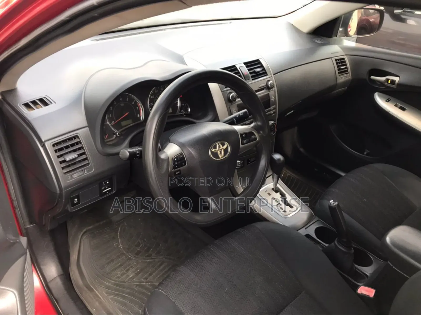 Toyota Corolla S Special Edition 4dr Sedan (1.8L 4cyl 4A) 2013 Red