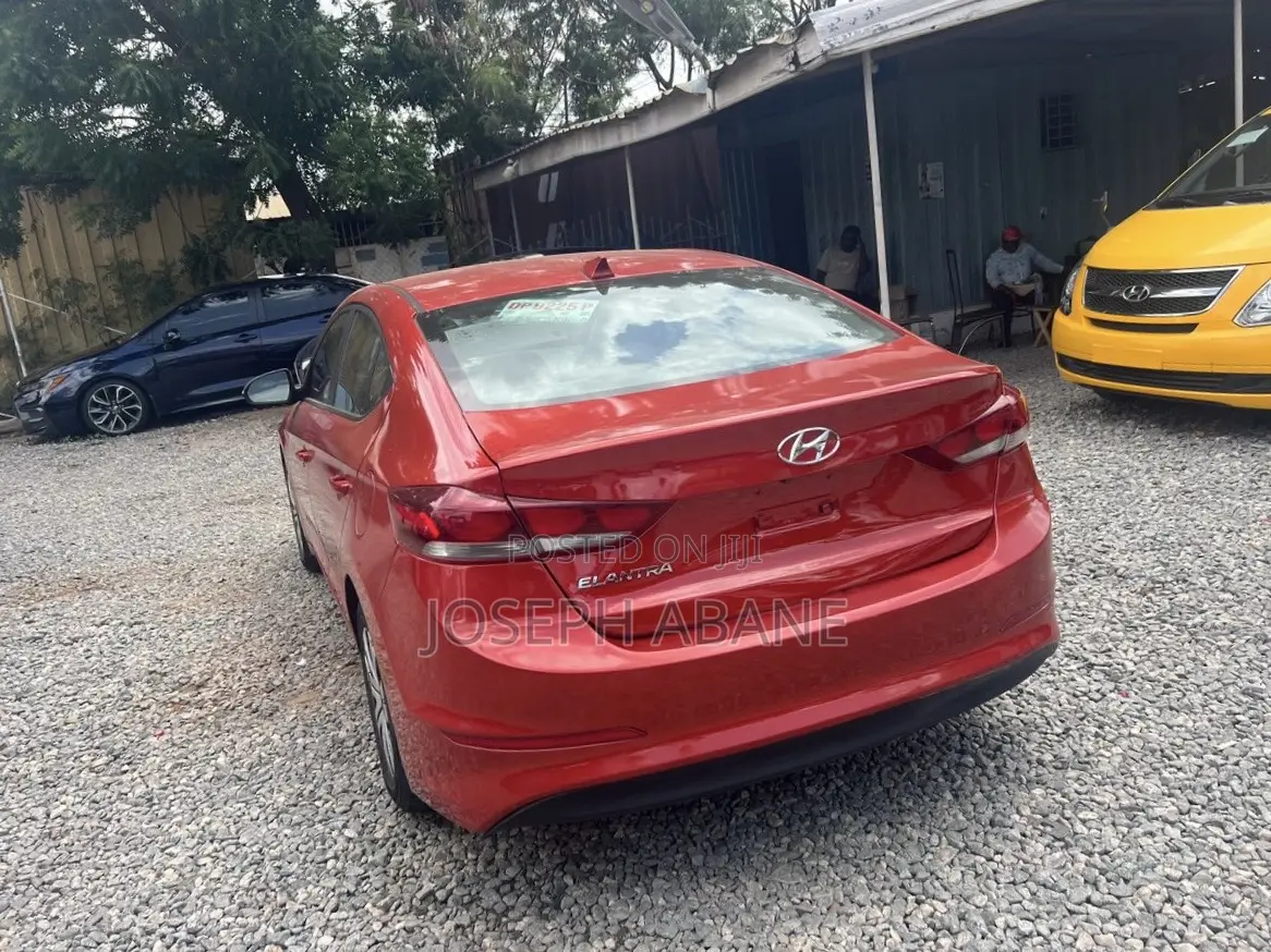Hyundai Elantra SE Sedan FWD (2.0L 4cyl 6M) 2017 Burgundy