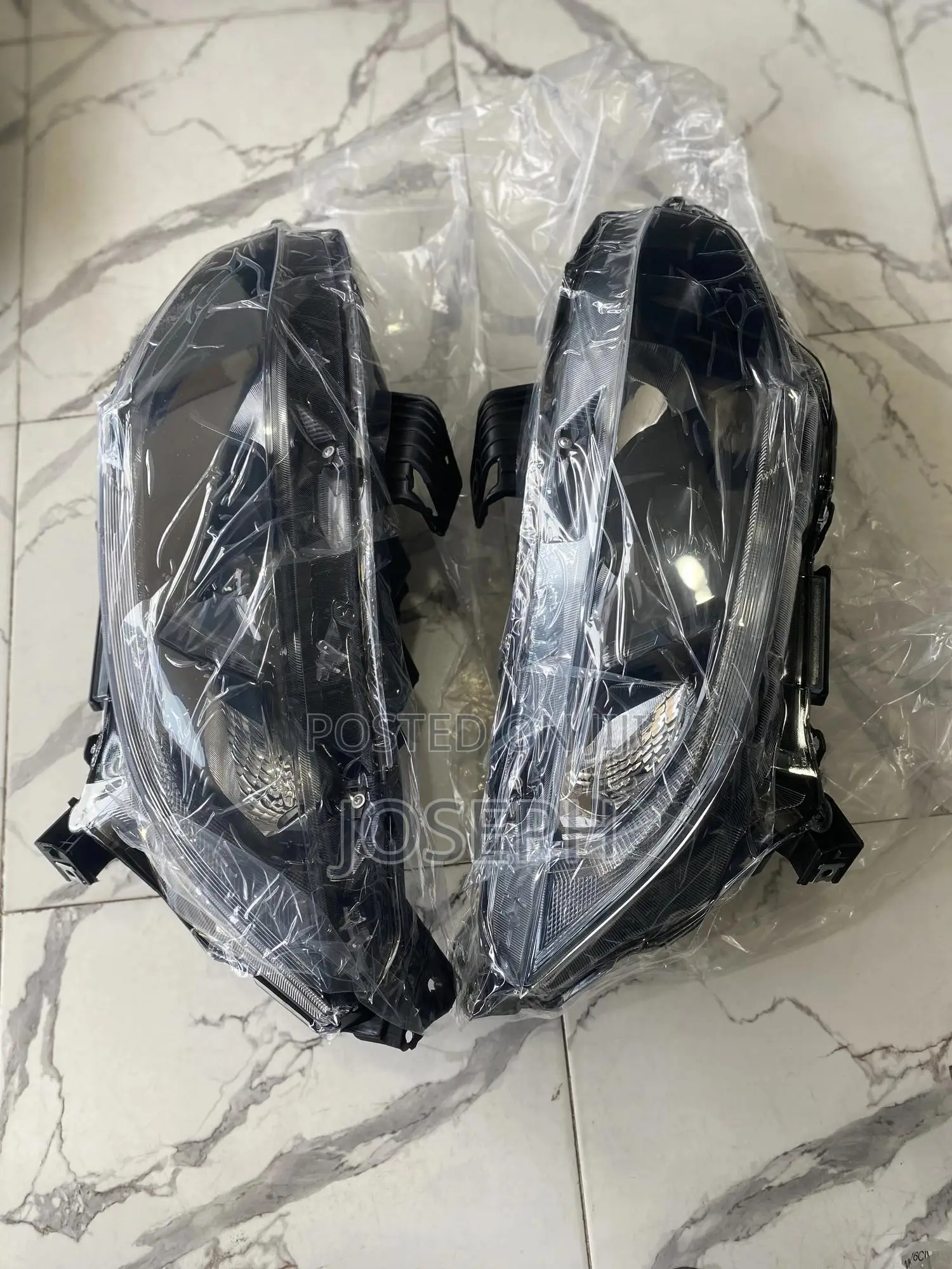Civic 2019,2020,2021 Headlight (Black)