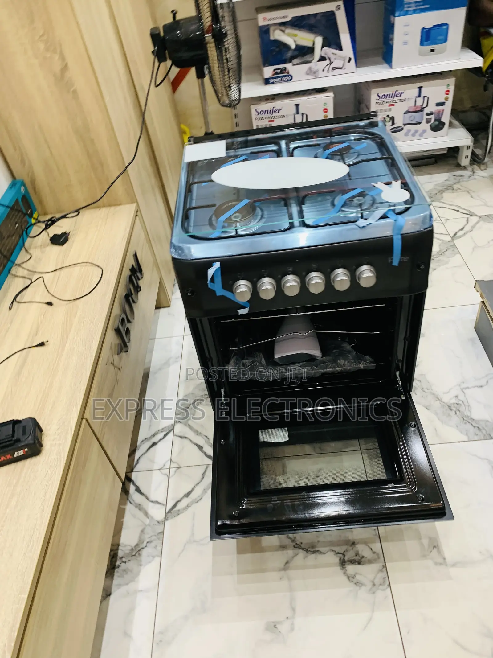 Grab the New Gas Cooker Ovenn60/60 4burner