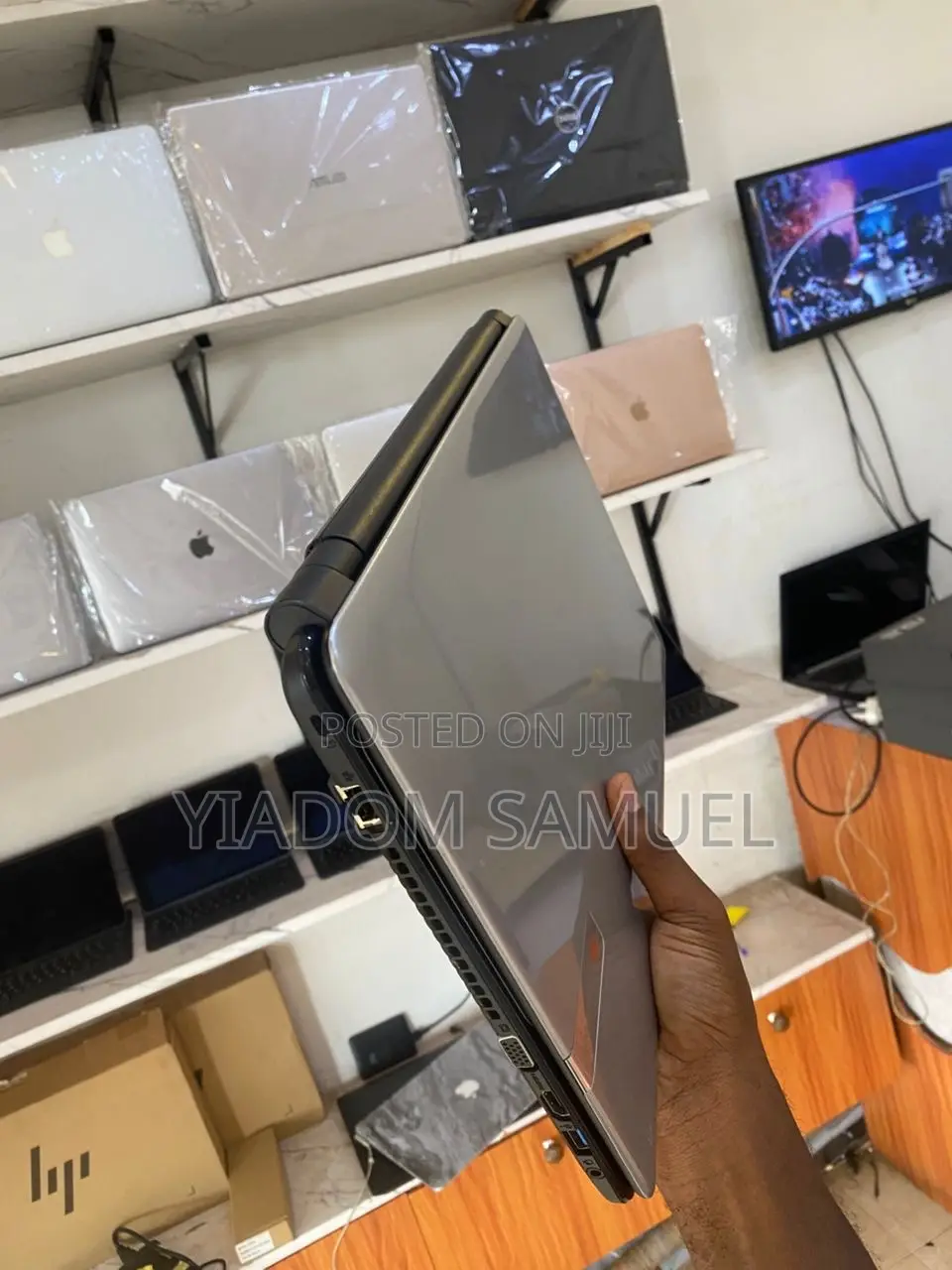 Laptop Packard Bell EasyNote TE69 4GB AMD HDD 500GB