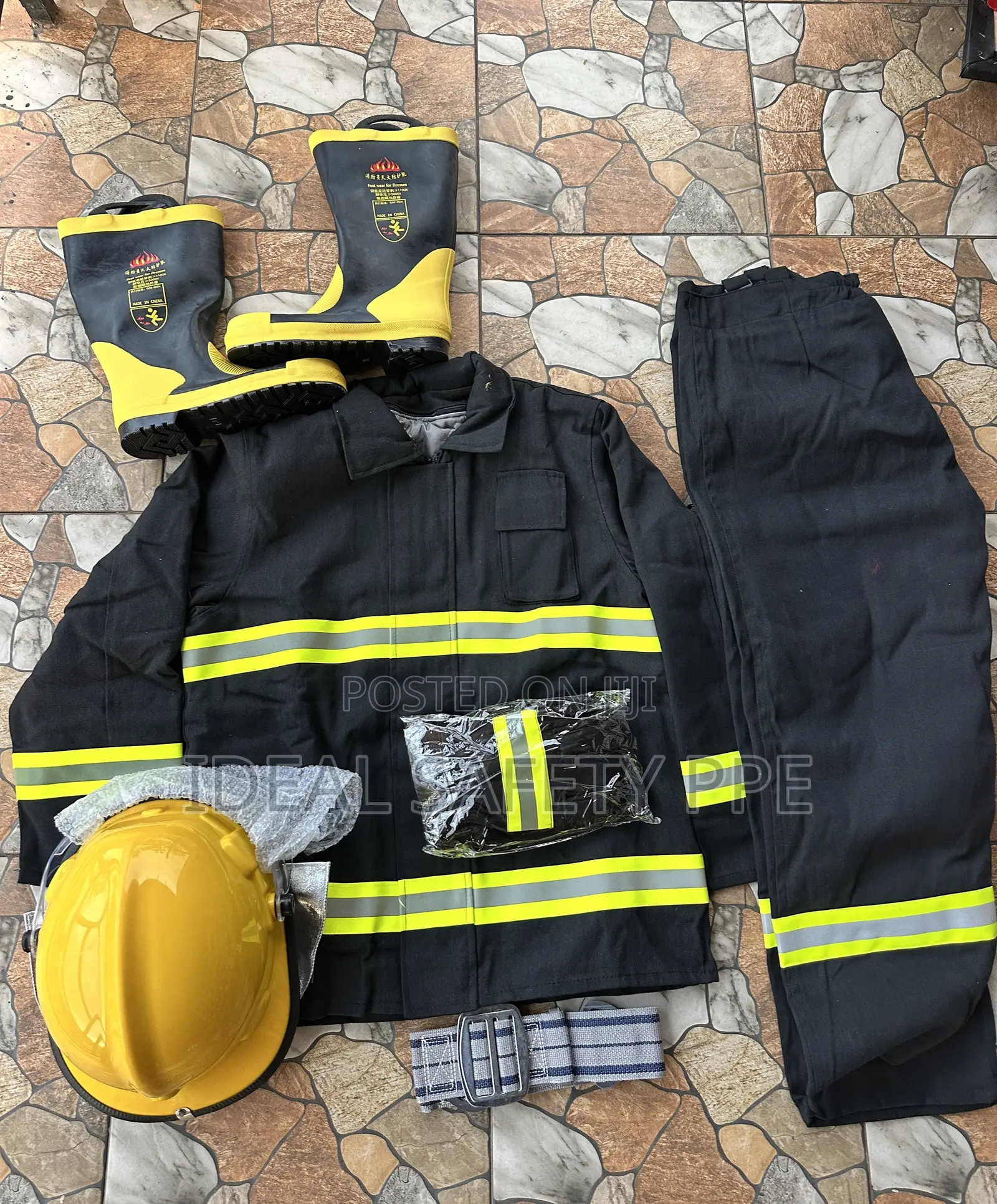 Firefighter Turnout Gear / Firefighting Ppe