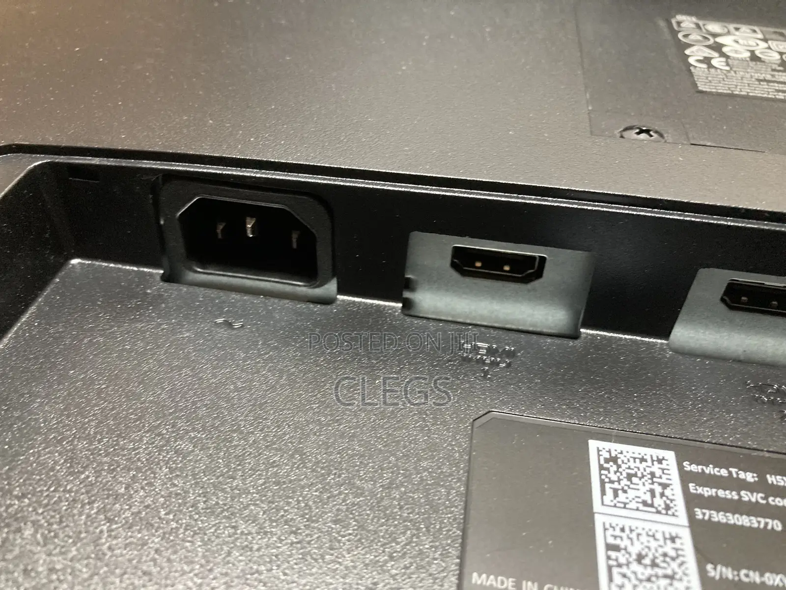 Edgeless Monitors Available
