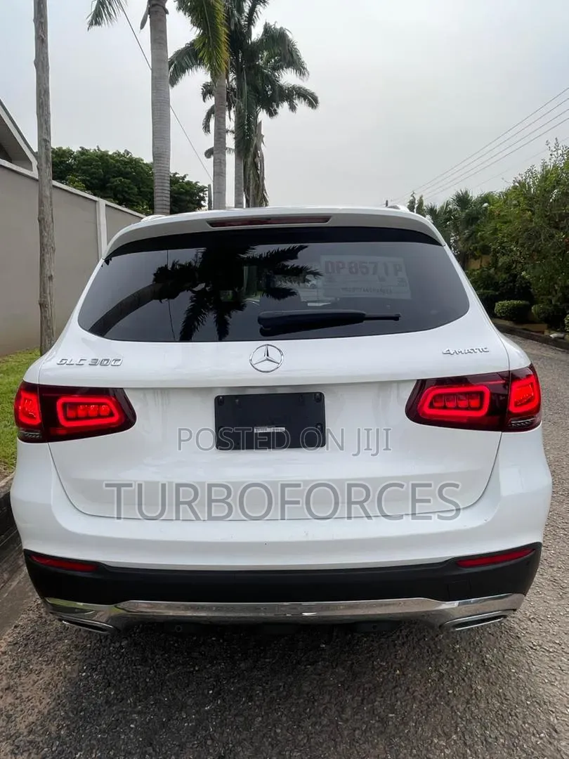 Mercedes-Benz GLC-Class 2021 White
