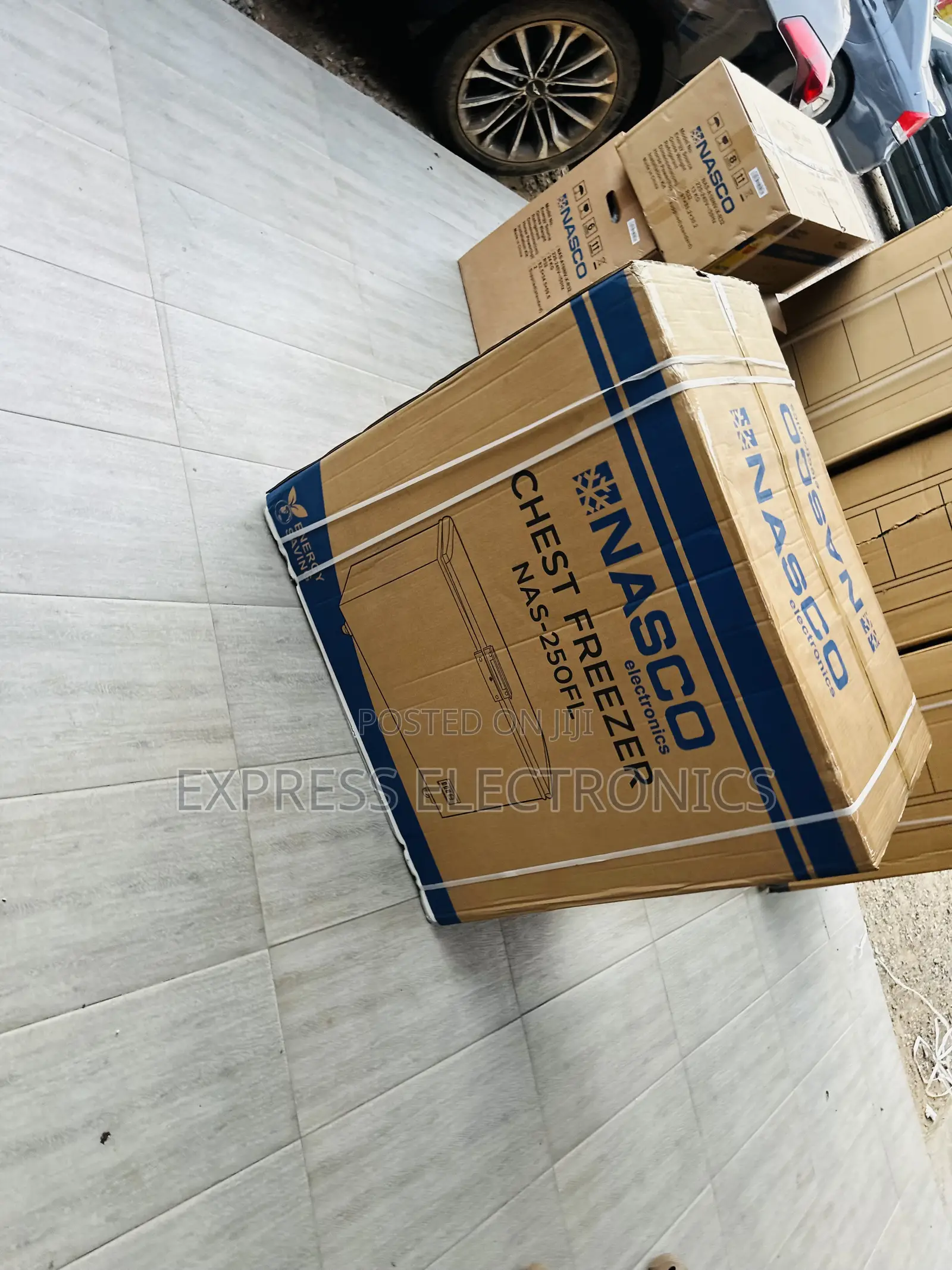 Ultra Modern Chest Nasco Single Door Freezer 200l