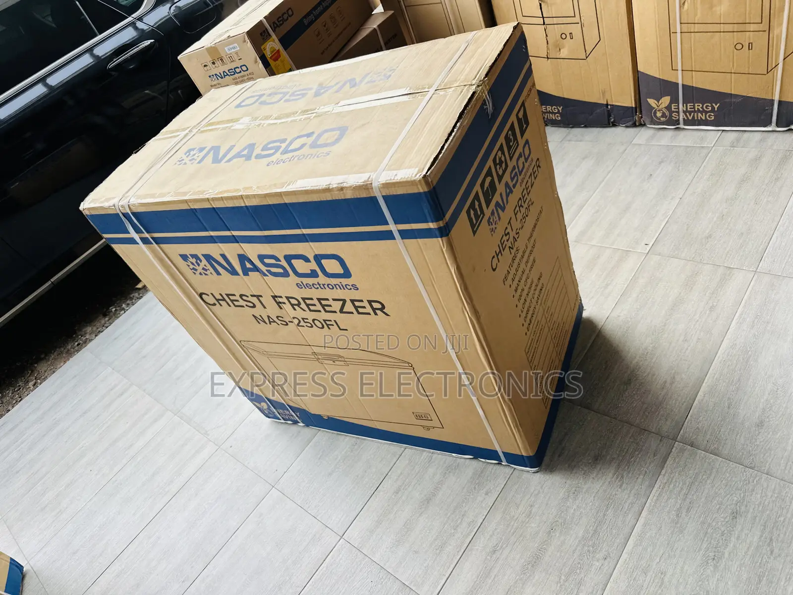 Purchase the New Grey Single Door Chest Freezer 200l