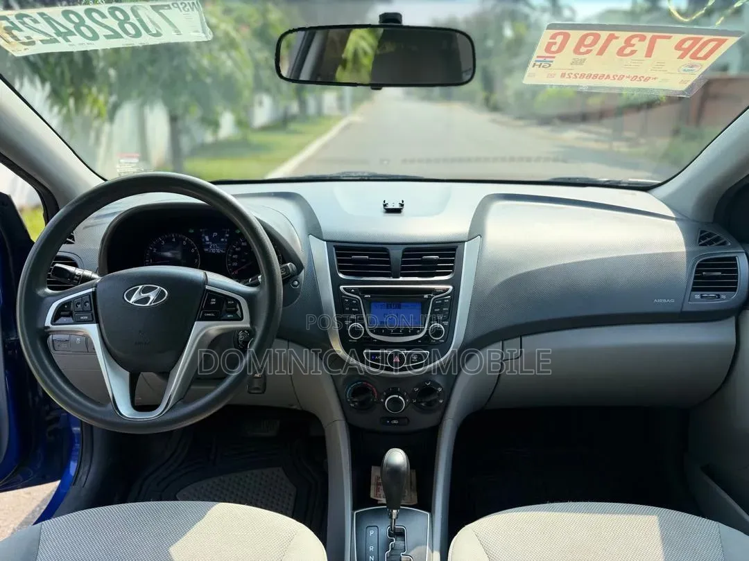 Hyundai Accent GLS 2013 Blue