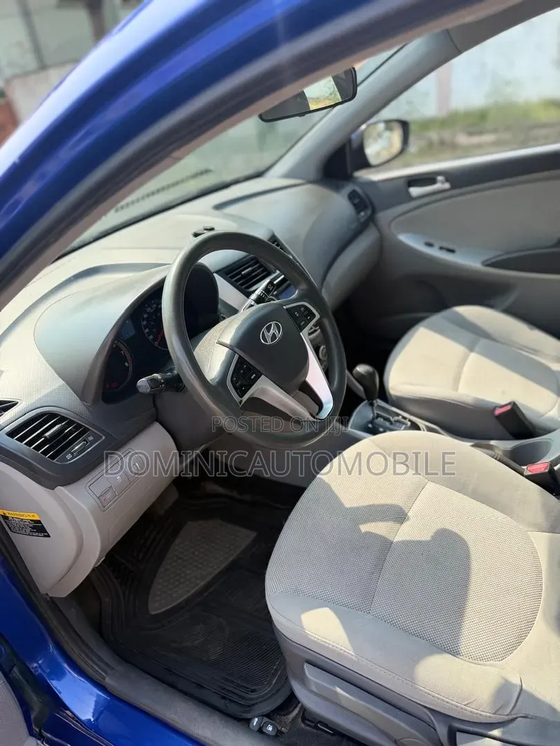 Hyundai Accent GLS 2013 Blue