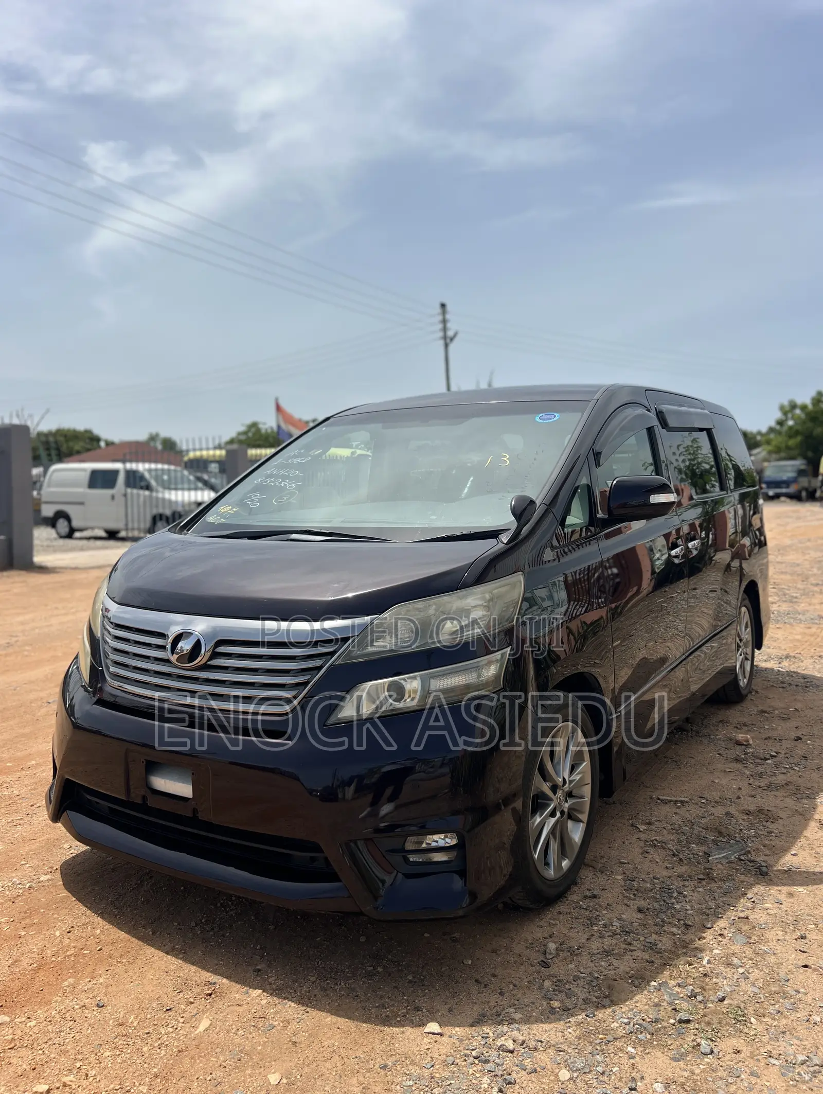 Toyota Vellfire 2010 Black