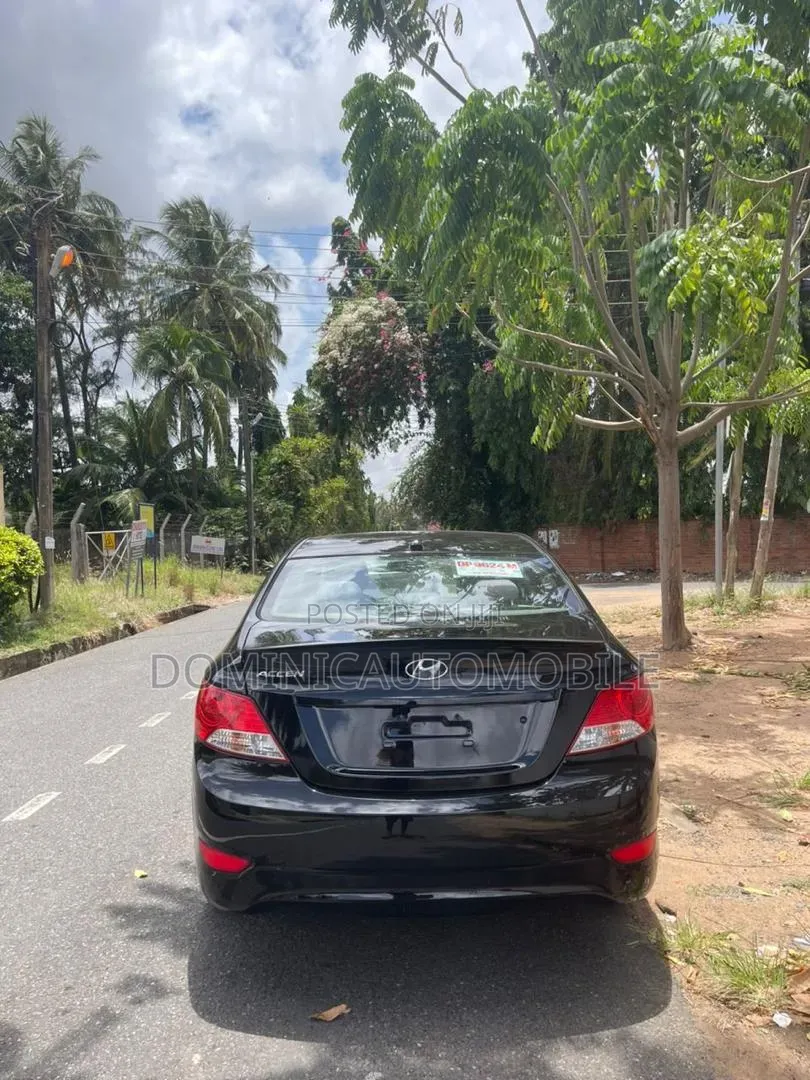 Hyundai Accent GLS 2013 Black