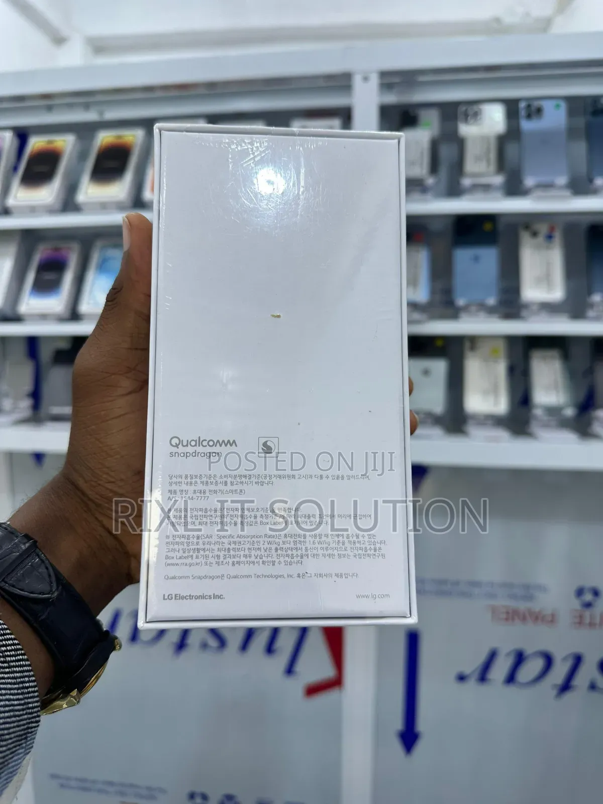 New LG Velvet 5G 128 GB Black