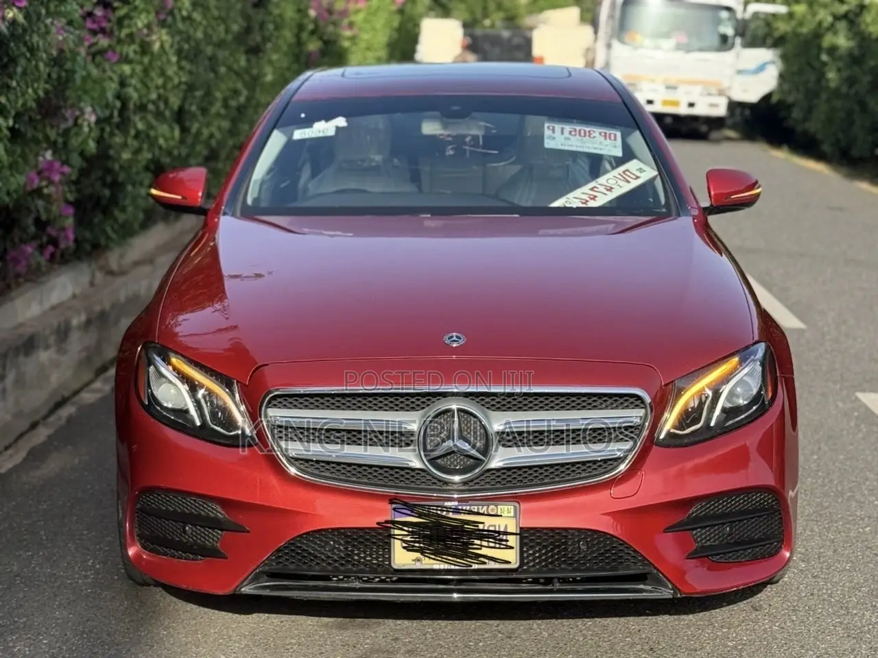 Mercedes-Benz E350 2021 Red